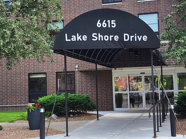 6615 Lake Shore Dr S APT 717, Minneapolis, MN 55423