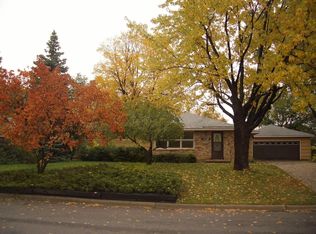 10367 Grand Ave S, Bloomington, MN 55420