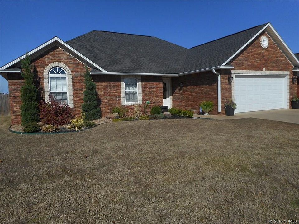 1st image of 2257 Green Meadows Cir