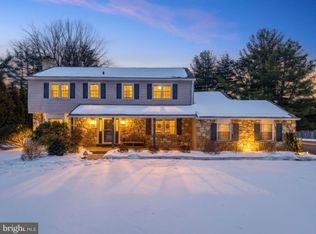 1211 Goodman Dr, Fort Washington, PA 19034