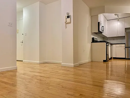 Rented by The Downtown LLC | media 22