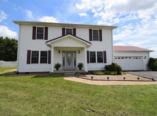 115 Raven Dr, Berea, KY 40403