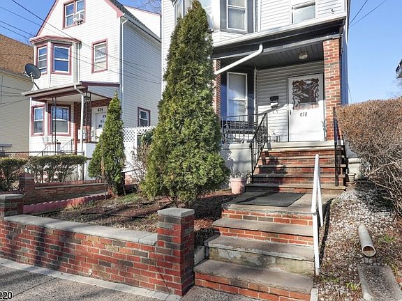 4th image of 478 Walnut St