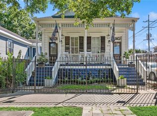 8240 Spruce St, New Orleans, LA 70118