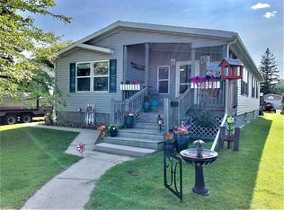 18466 County Road 33, Roseau, MN 56761