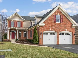 364 Picea View Ct, Derwood, MD 20855