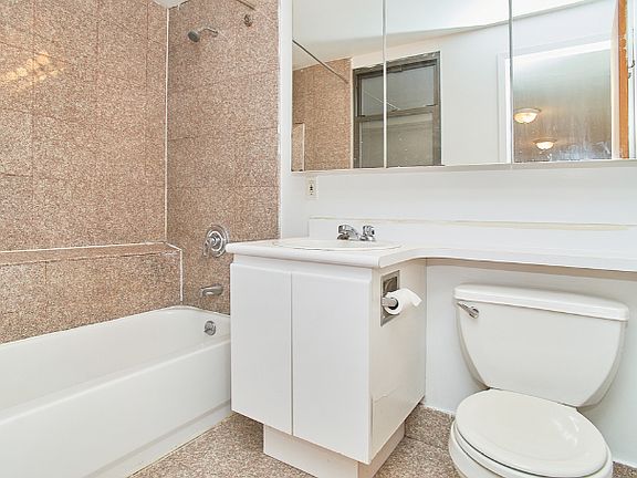 5th image of 249 E 10th St #14BB
