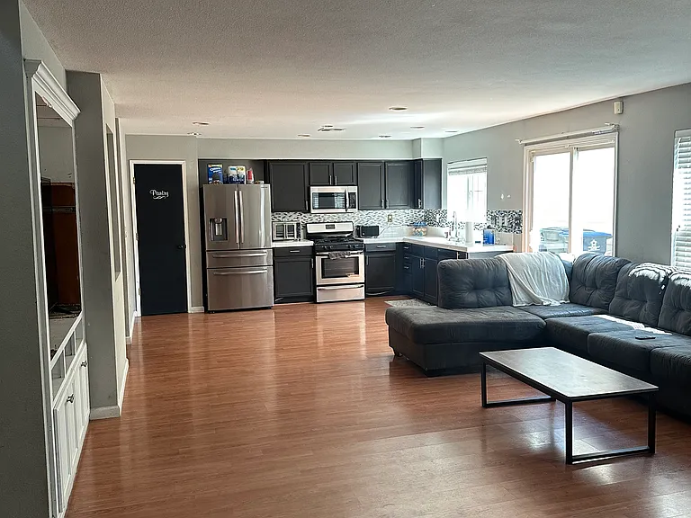 3056 Puffin Cir #2 — Photo 3