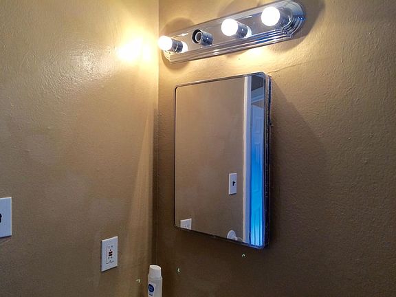 don't forget to replace all light bulbs when you check out ;