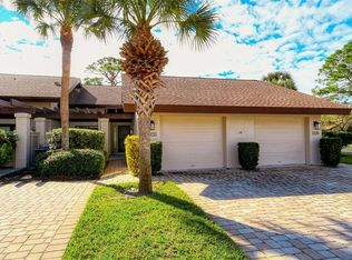 3131 Windrush Bourne #22, Sarasota, FL 34235