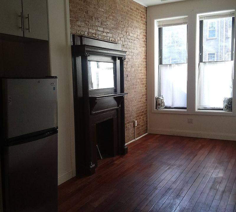 1st image of 564 W 183rd St #1B