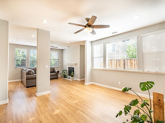 3rd image of 734 Saint Timothy Pl