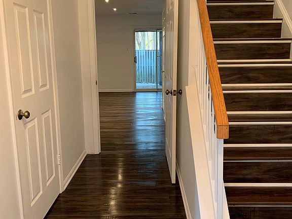 2nd image of 1513 Ashburnham Dr