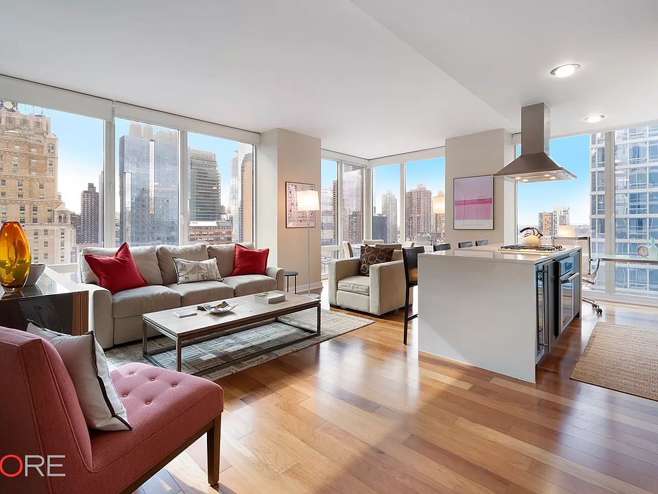1st image of 247 W 46th St #1903