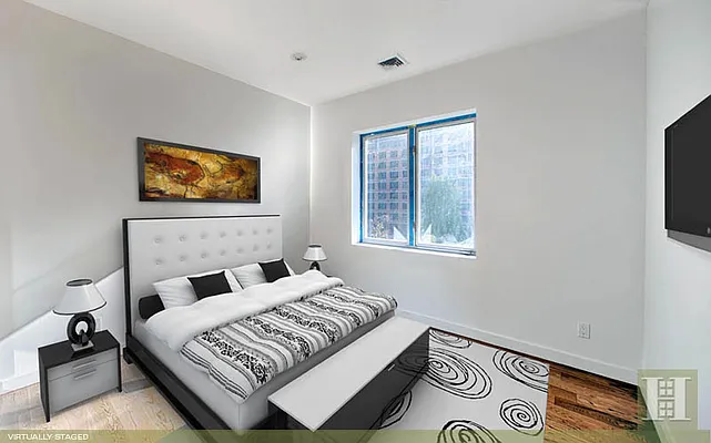 Rented by Halstead Real Estate | media 4