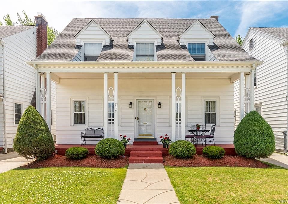 1st image of 237 Crosby Ave