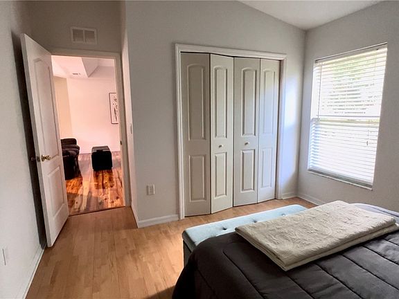 5th image of 7909 N Ibsen Dr