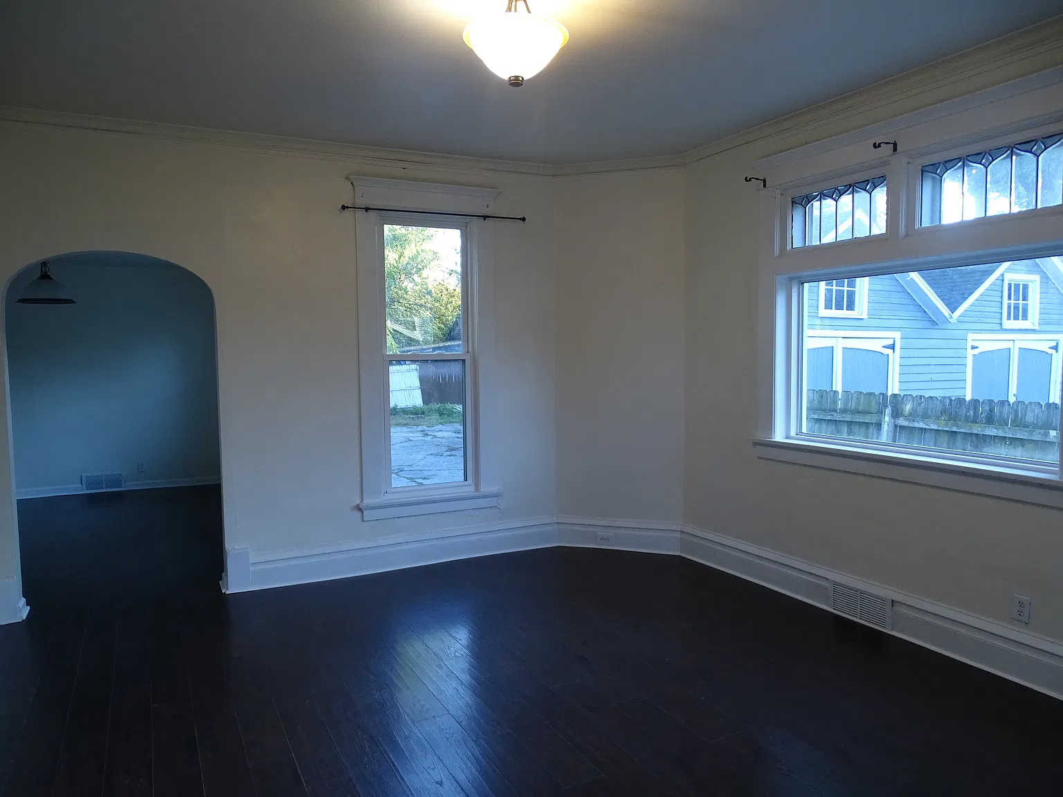 2 bed, $1,025 — Photo 3