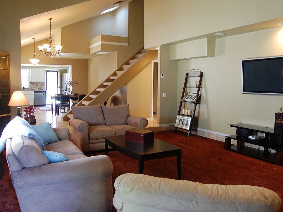 Living Room with vaulted ceilings