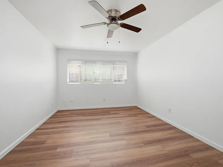 1846 Oliver Ave #2 — Photo 9