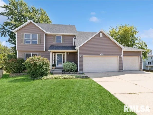 1315 W 52nd Street Ct, Davenport, IA 52806