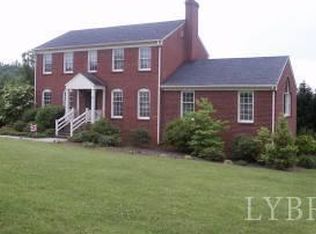 2000 Weatherhill Rd, Forest, VA 24551