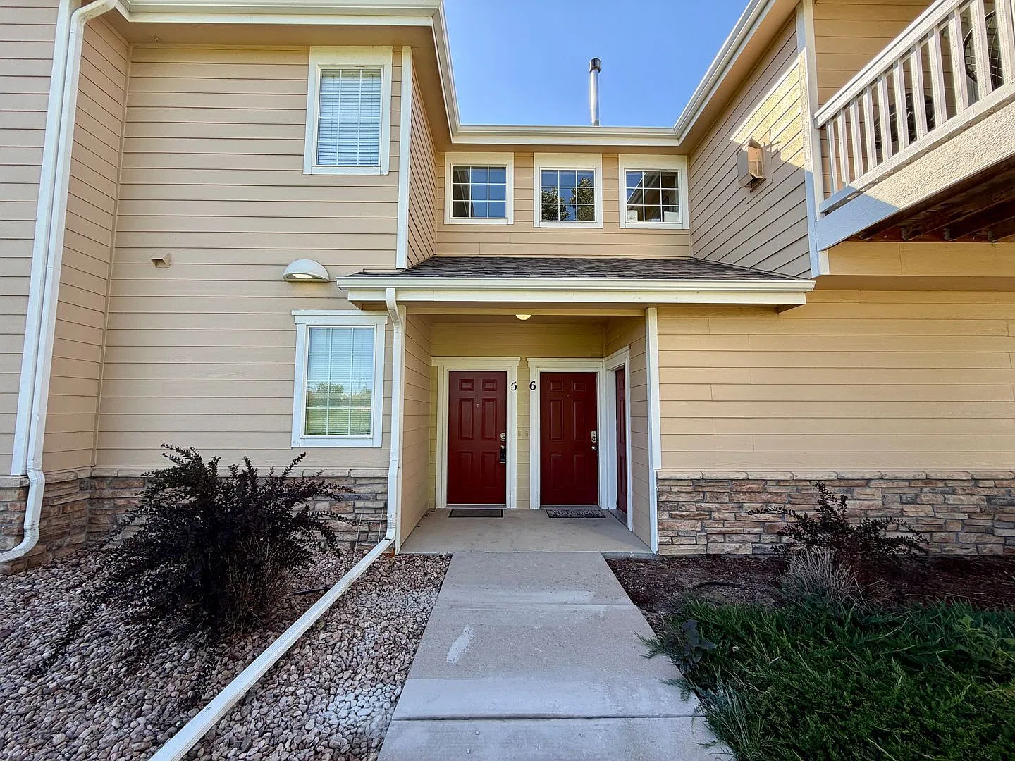 2 bed, 2.0 bath, 1284 sqft, $1,750 — Photo 4