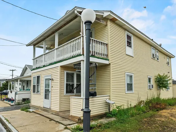 50 Highland Avenue, Hampton, NH 03842