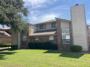 4300 Hulen Cir E, Fort Worth, TX 76133