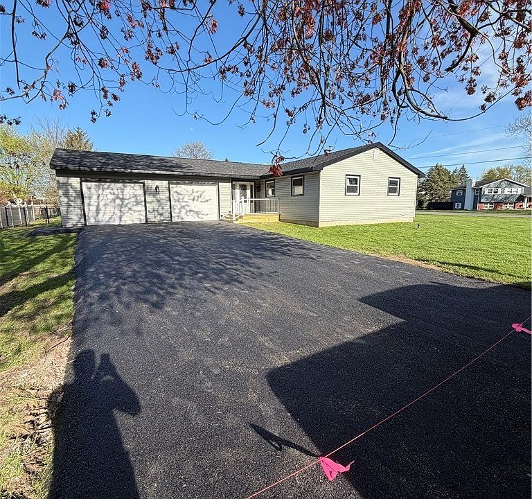 1st image of 7968 Boxford Rd