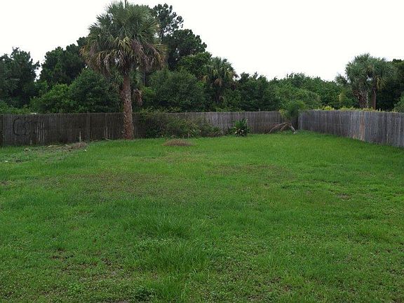 2nd image of 1832 SW Idaho Ln