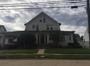 353 Randall Ave, Freeport, NY 11520