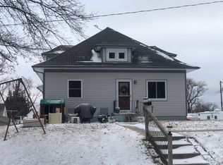815 Chicago St, Audubon, IA 50025