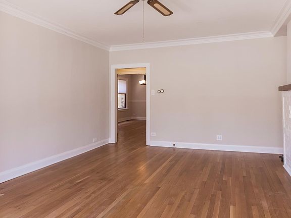 5th image of 5437 W Hutchinson St #1