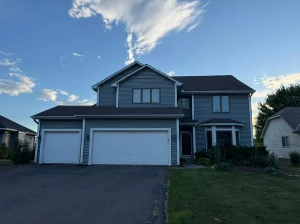 230 Butternut Cir, Carver, MN 55315