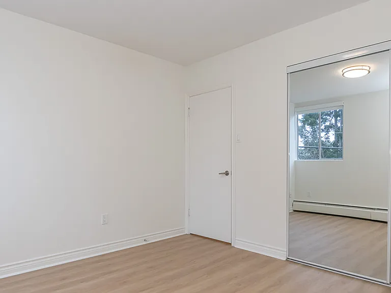 2951 Craigowan Rd — Photo 24