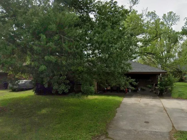 2807 Dowling St, Orange, TX 77630