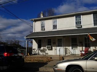 527 Furnace St, Emmaus, PA 18049