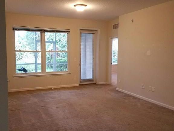 great room views to screen lanai