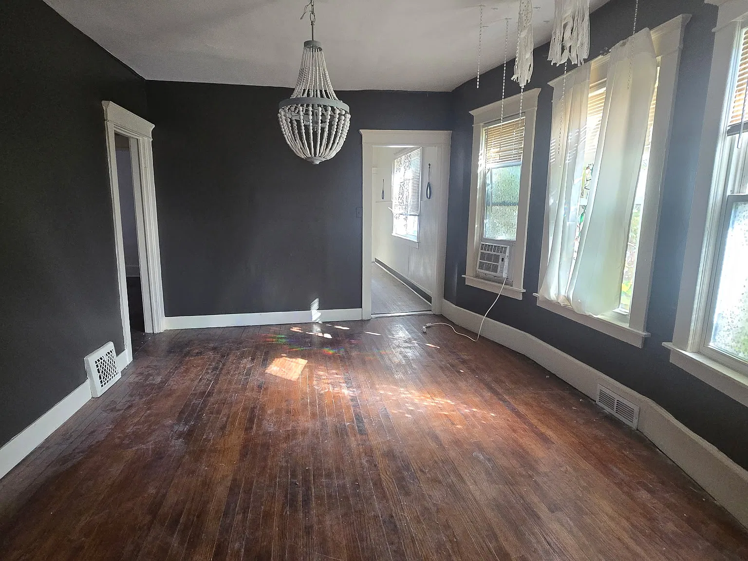 2 bed, 1000 sqft, $900 — Photo 4