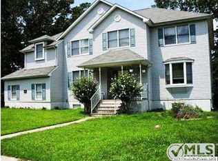 5 14th St, Lakewood, NJ 08701