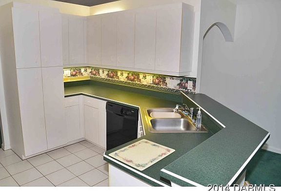 5th image of 556 N Samsula Dr