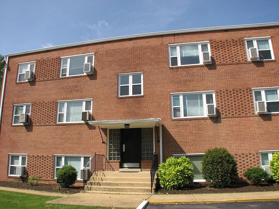 2nd image of 2816 13th St S APT 4