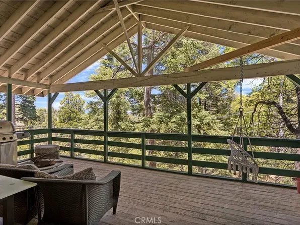 31785 Wagon Wheel Dr, Running Springs, CA 92382