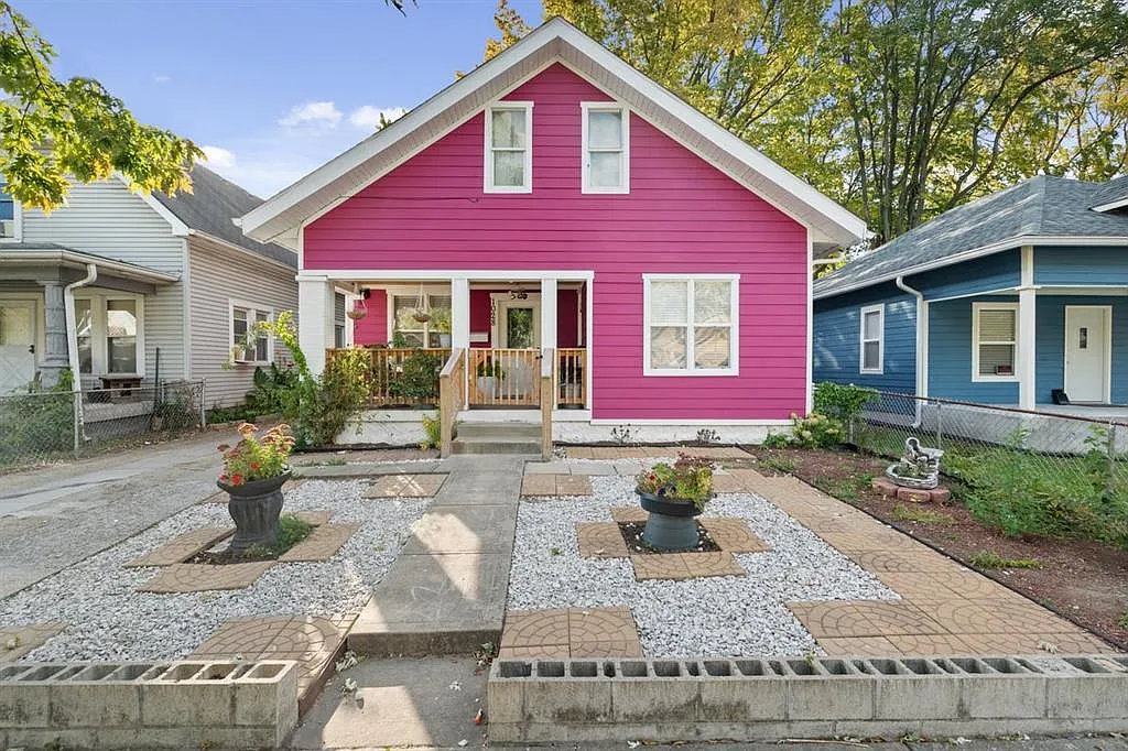 1028 King Ave photo 1