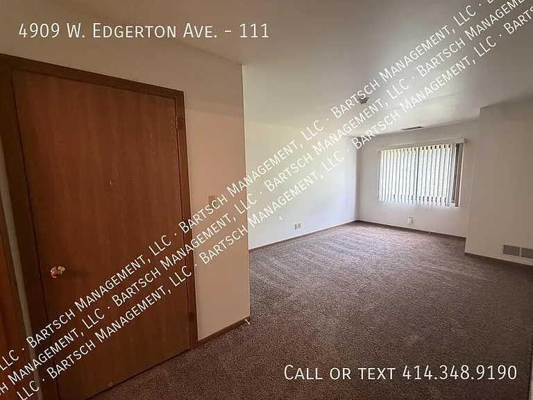 4909 W Edgerton Ave #111 — Photo 17