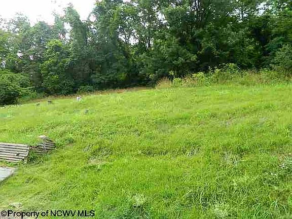 4th image of 1145 Eastwood Dr