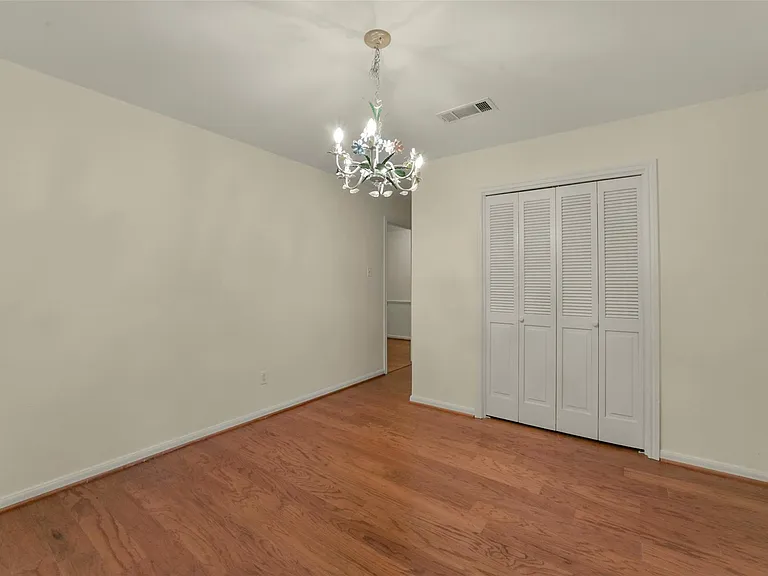 110 Hillcrest Dr — Photo 21