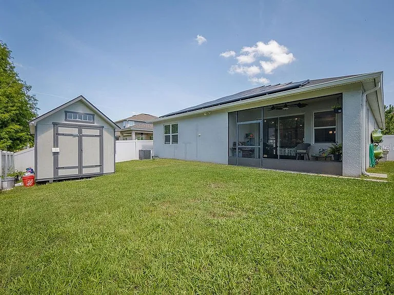 9225 Freedom Hill Dr — Photo 3