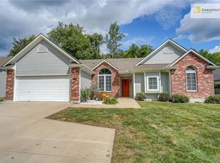 3025 S Redwood Dr, Independence, MO 64057